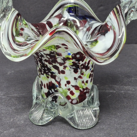 Multi Color Art Glass Basket With Applied Clear Glass Feet And Handle - Picture 5 of 6